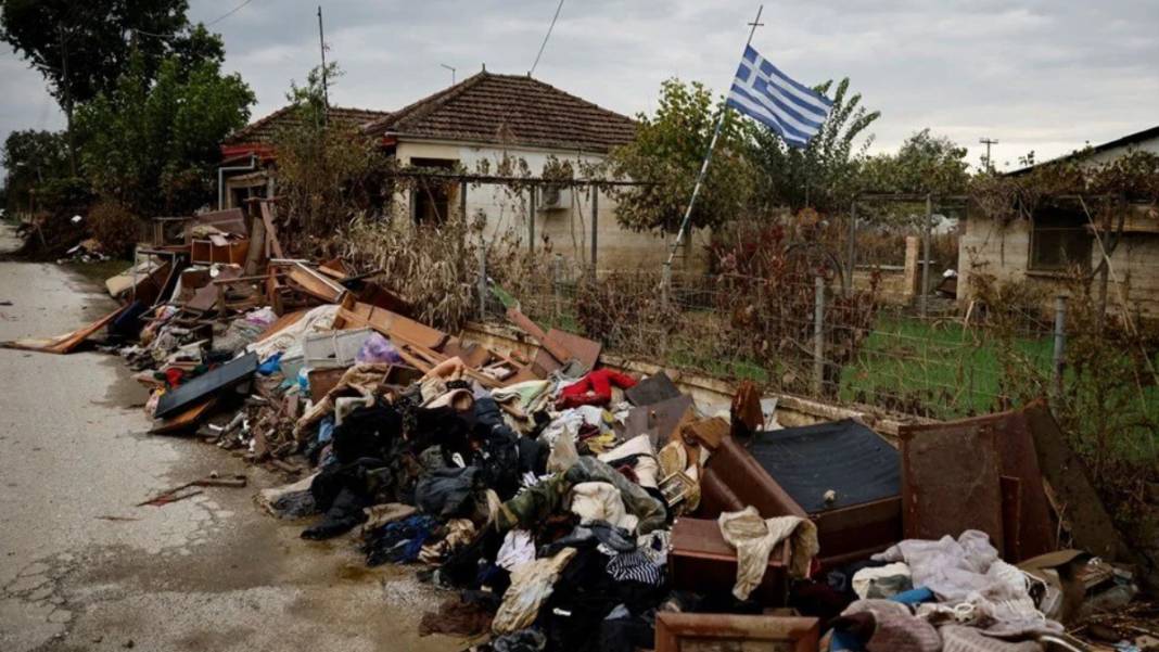 Bu kez 'Elias' vurdu! Komşu 20 gün arayla ikinci kez sular altında 1